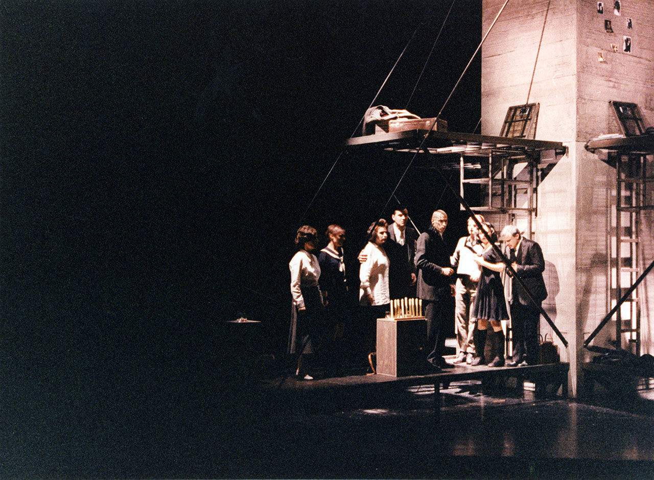 Bühnenbild 2 Anne Frank